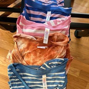 LuLaRoe Christy V-neck